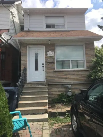 Detached in Toronto