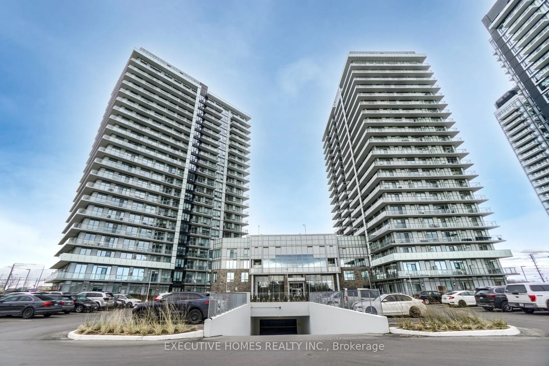 Condo Apartment in Mississauga