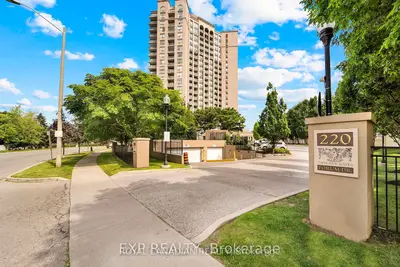 Condo Apartment in Mississauga