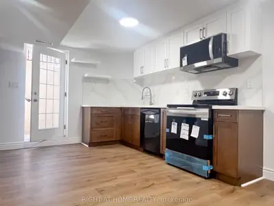 Lower Level in Mississauga