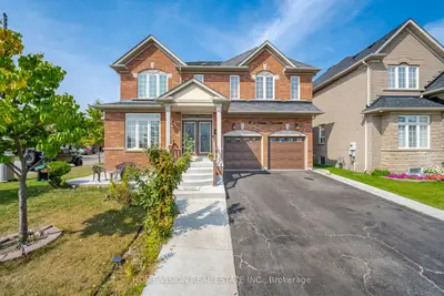 Detached in Brampton