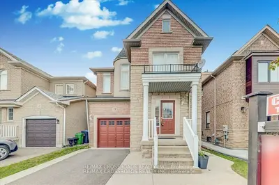 Detached in Brampton
