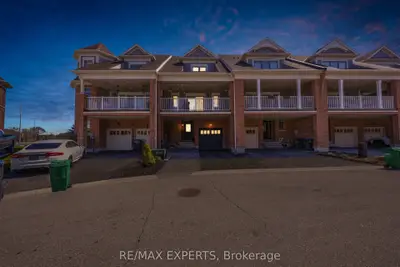 Att/Row/Townhouse in Caledon