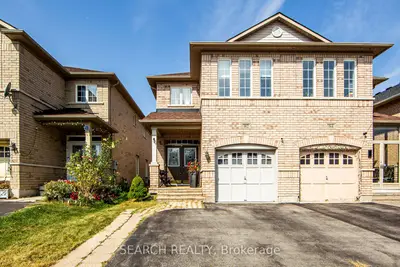 Semi-Detached in Mississauga