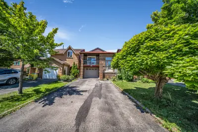 Detached in Mississauga