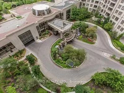 Condo Apartment in Mississauga