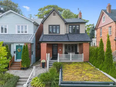 Detached in Toronto