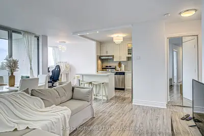 Condo Apartment in Mississauga