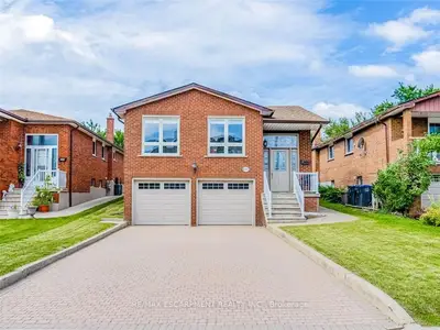 Detached in Mississauga