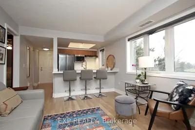 Condo Apartment in Mississauga
