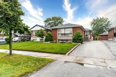 Detached in Toronto
