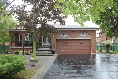 Detached in Toronto