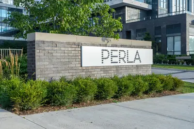 Condo Apartment in Mississauga