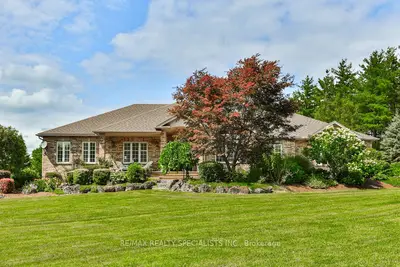 Detached in Milton