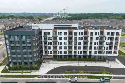 Common Element Condo in Milton