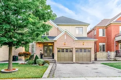 Detached in Brampton