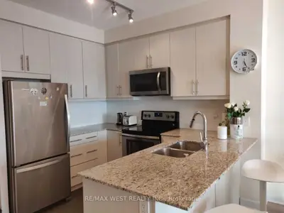 Condo Apartment in Mississauga