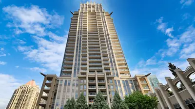 Condo Apartment in Mississauga