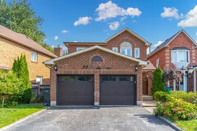 Detached in Brampton