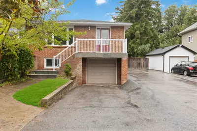 Semi-Detached in Brampton