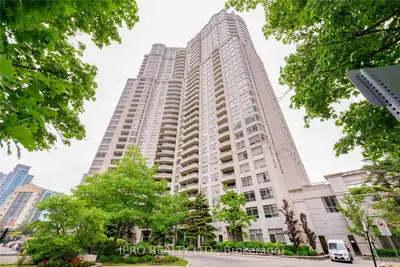 Condo Apartment in Mississauga