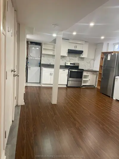 3250 Greenbelt Crescent, Mississauga, On L5n 5x7