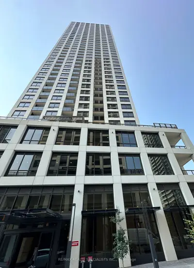 Condo Apartment in Mississauga