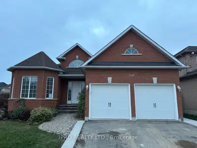 Detached in Halton Hills