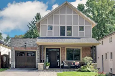 Detached in Oakville