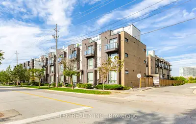Condo Townhouse in Toronto