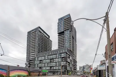 Condo Apartment in Toronto