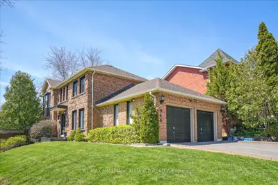 Detached in Mississauga