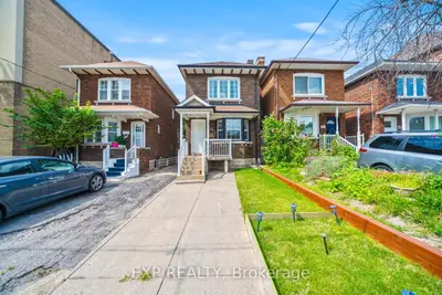 Detached in Toronto