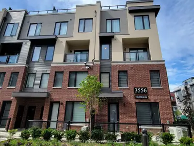 3556 Colonial Drive 3, Mississauga, On L5l 0b9