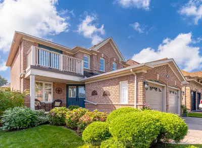 Detached in Halton Hills