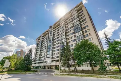 Condo Apartment in Toronto