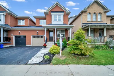 Semi-Detached in Milton