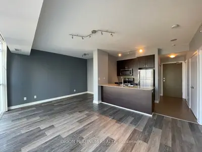 Condo Apartment in Mississauga