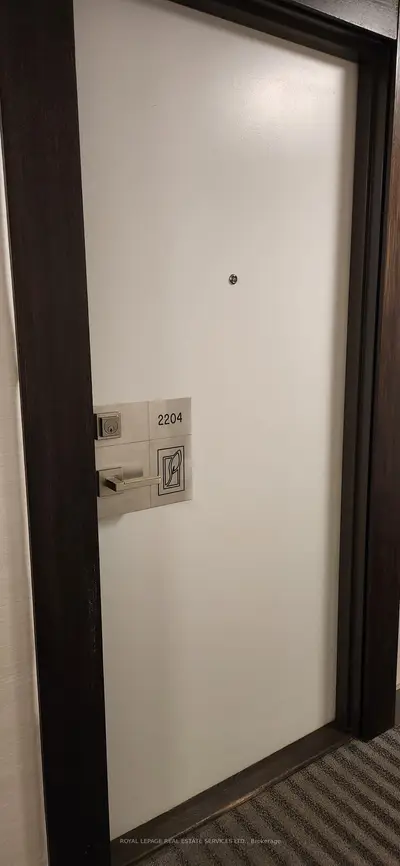 Condo Apartment in Mississauga