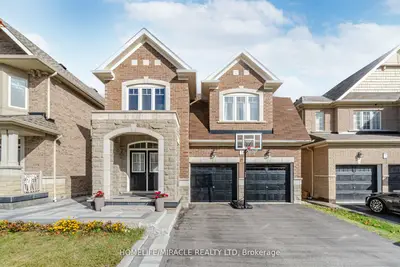 Detached in Brampton