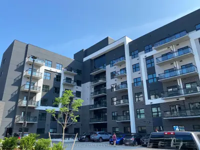 Condo Apartment in Oakville
