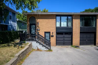 Semi-Detached in Burlington