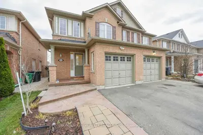 Semi-Detached in Brampton