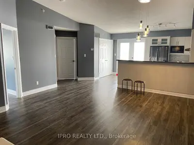 Condo Apartment in Oakville