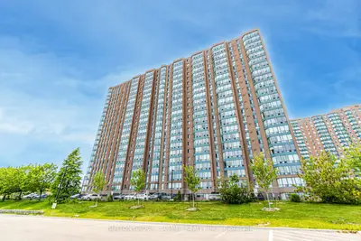 Condo Apartment in Mississauga