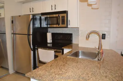 Condo Townhouse in Toronto