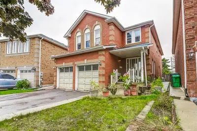 Detached in Brampton