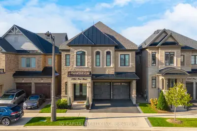 Detached in Oakville