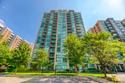 Condo Apartment in Toronto