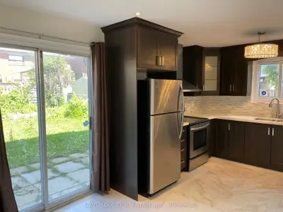 Semi-Detached in Brampton